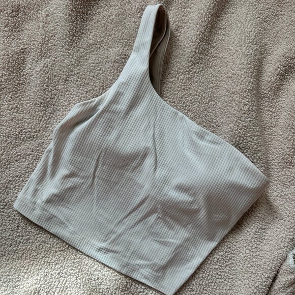 Lululemon Top - Picture 1 of 2